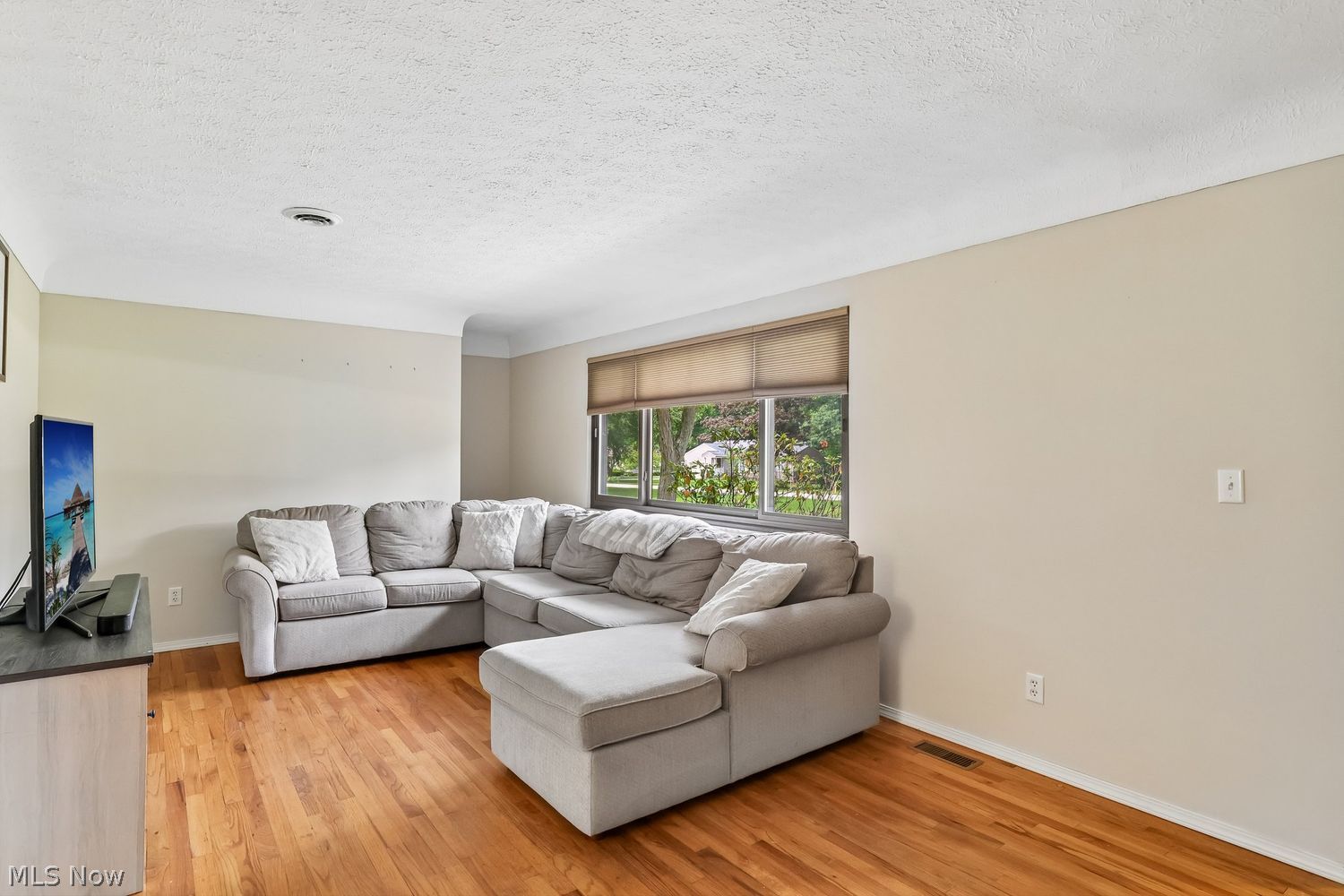37532 Harlow Drive Willoughby OH 44094