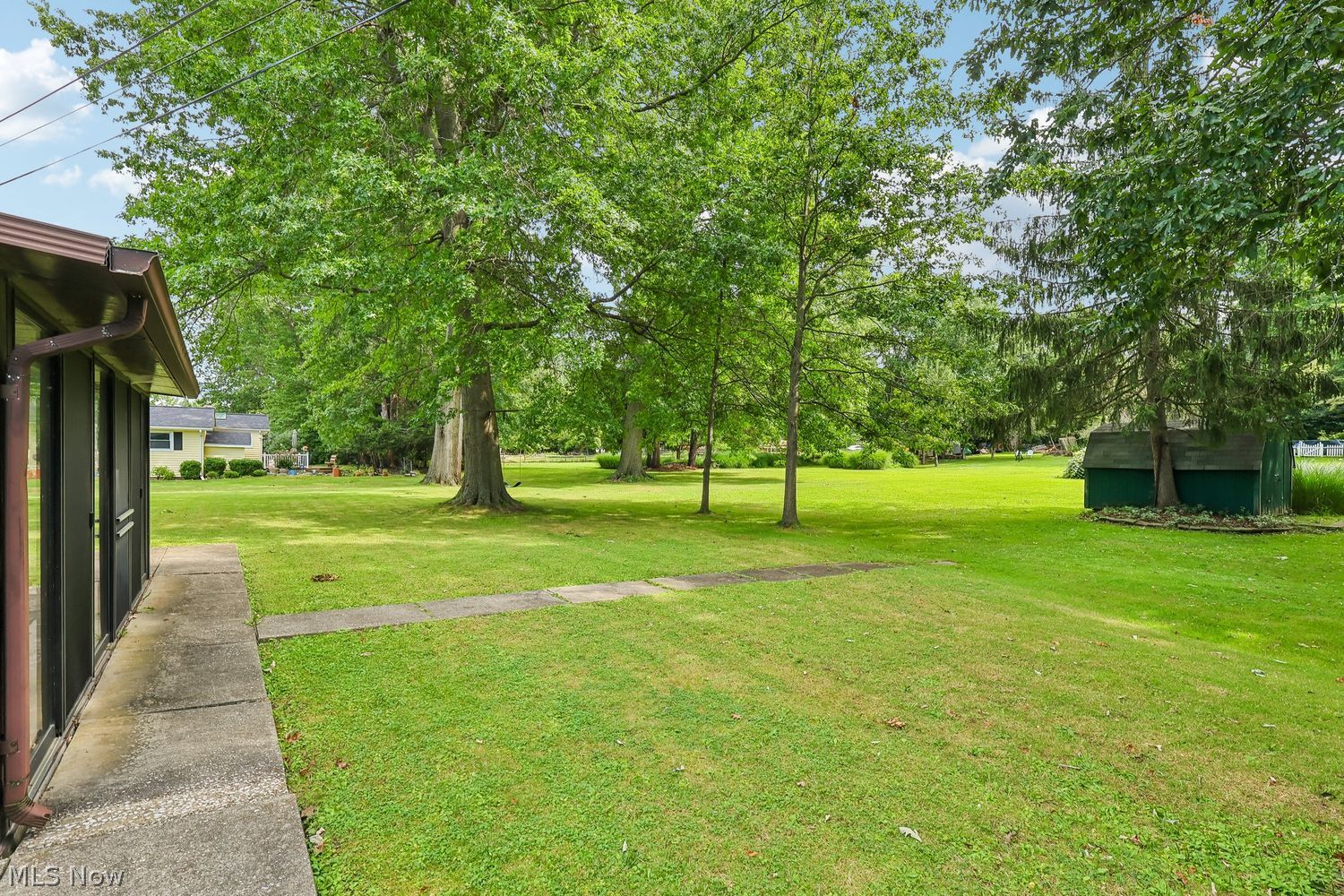 37532 Harlow Drive Willoughby OH 44094