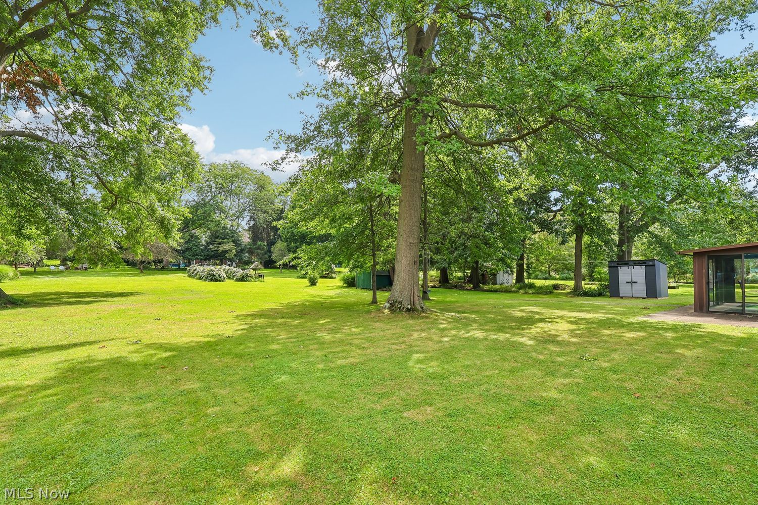 37532 Harlow Drive Willoughby OH 44094