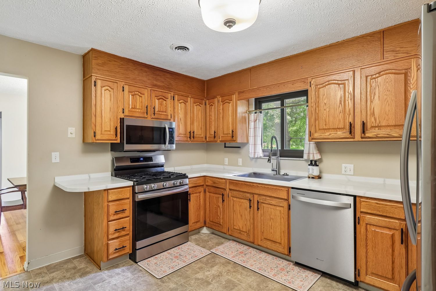 37532 Harlow Drive Willoughby OH 44094