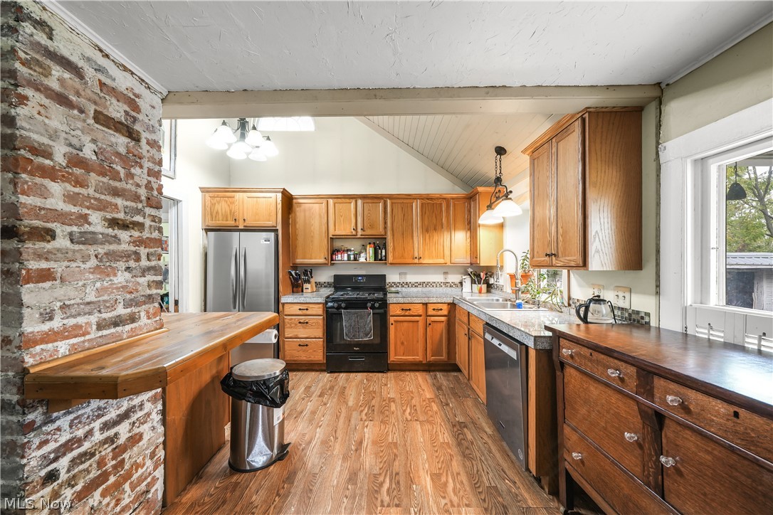 4595 High Street Mantua OH 44255