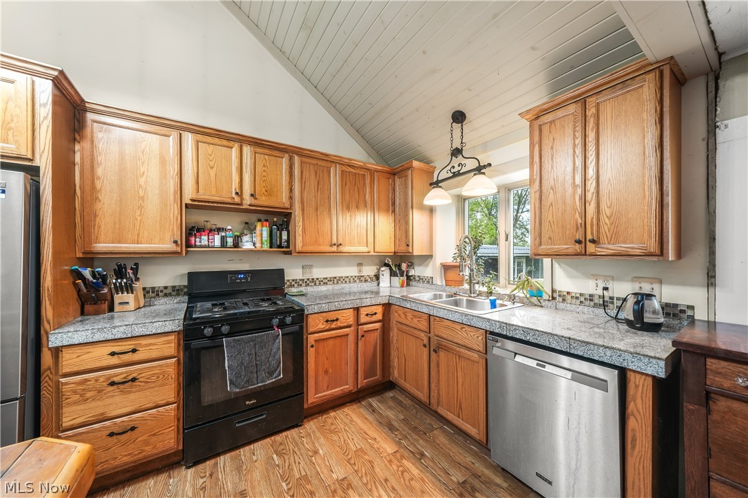 4595 High Street Mantua OH 44255