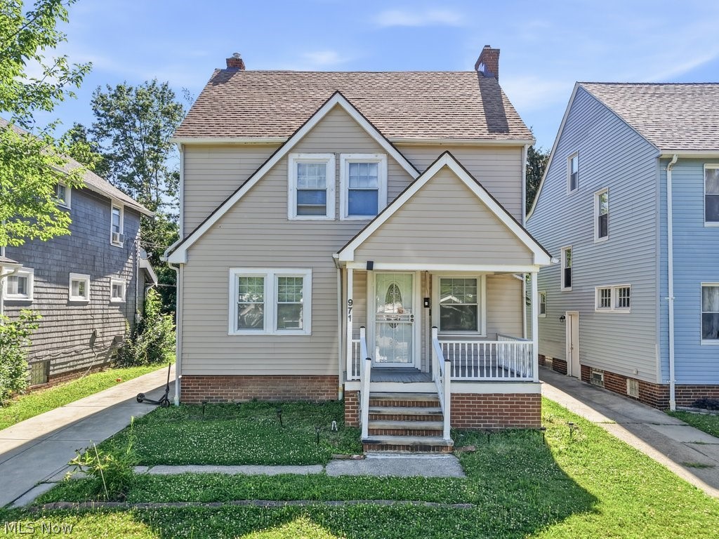 971 Pembrook Road Cleveland Heights OH 44121