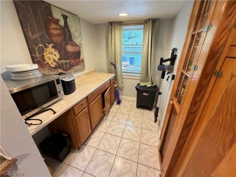 971 Pembrook Road Cleveland Heights OH 44121