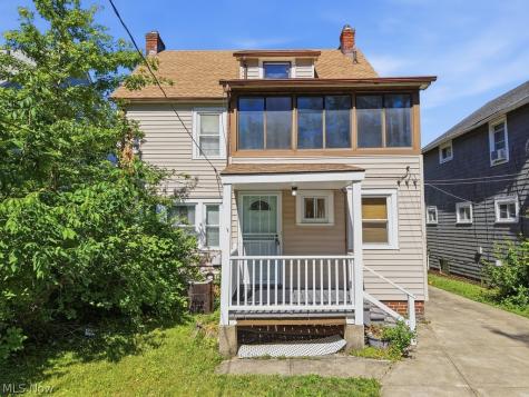 971 Pembrook Road Cleveland Heights OH 44121