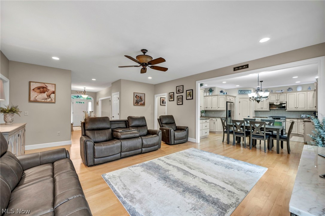 533 Terra Verde Avenue Columbiana OH 44408