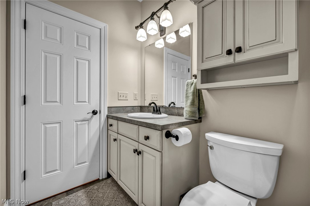 533 Terra Verde Avenue Columbiana OH 44408