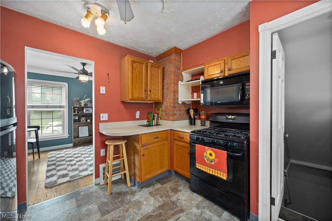 4156 W 161st Street Cleveland OH 44135