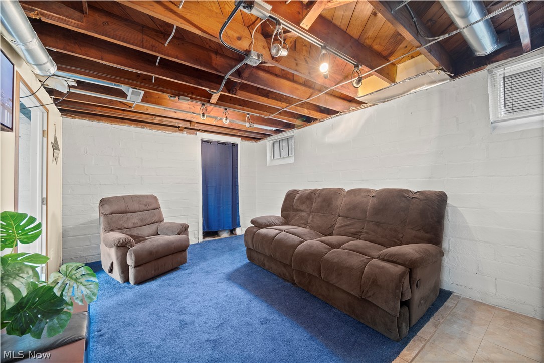 4156 W 161st Street Cleveland OH 44135