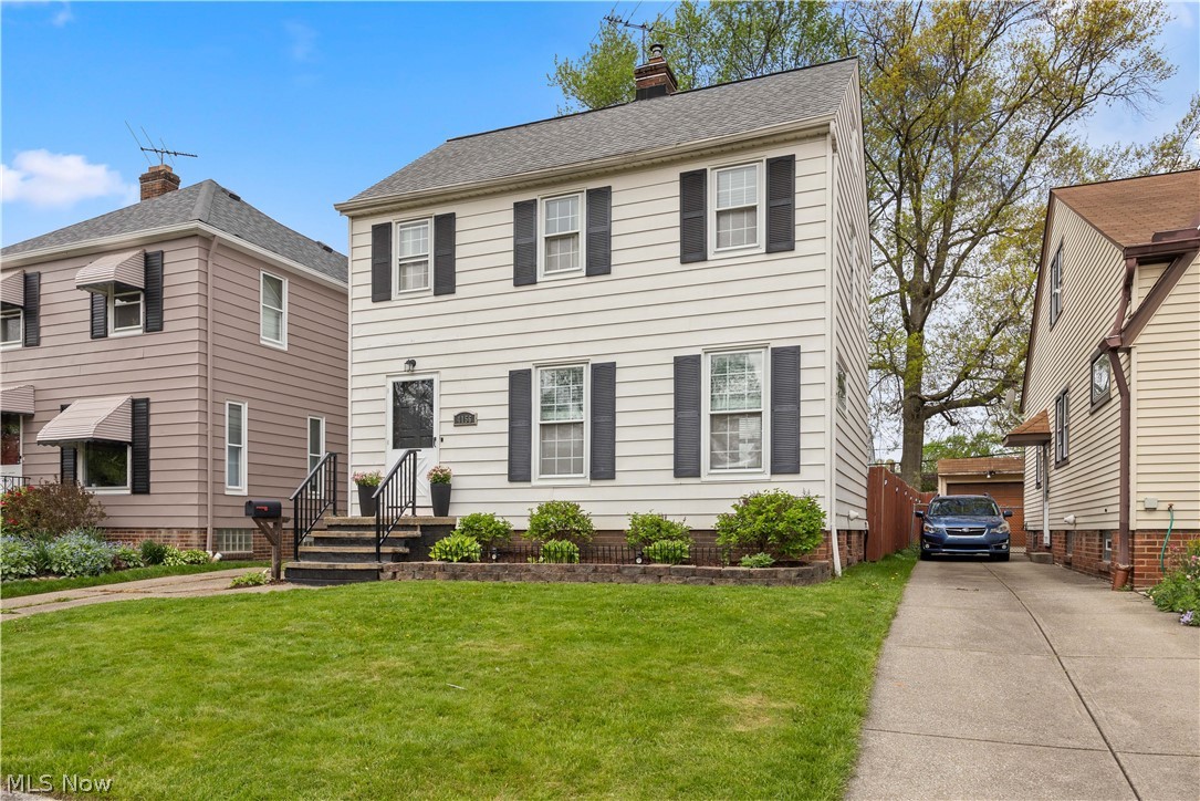 4156 W 161st Street Cleveland OH 44135