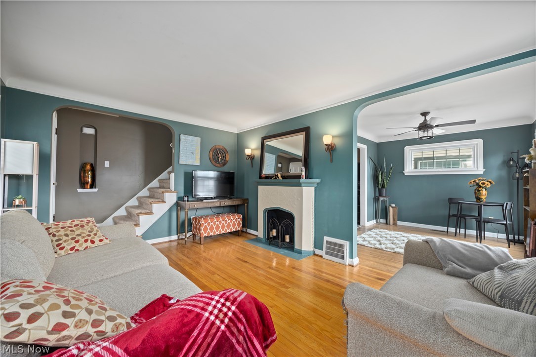 4156 W 161st Street Cleveland OH 44135