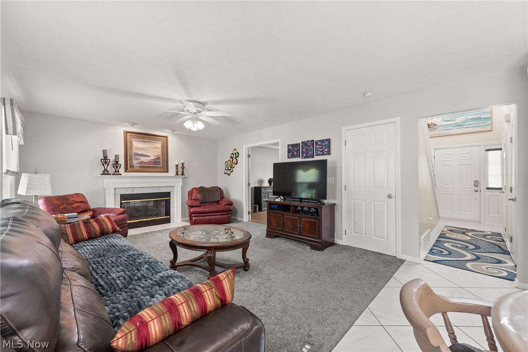 454 Golden Russett Boulevard Amherst OH 44001