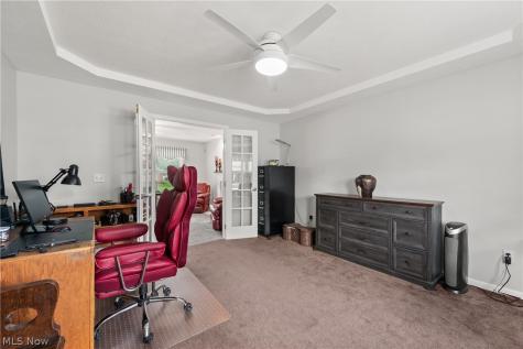454 Golden Russett Boulevard Amherst OH 44001