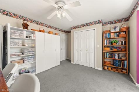 454 Golden Russett Boulevard Amherst OH 44001