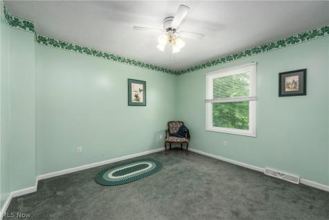 454 Golden Russett Boulevard Amherst OH 44001