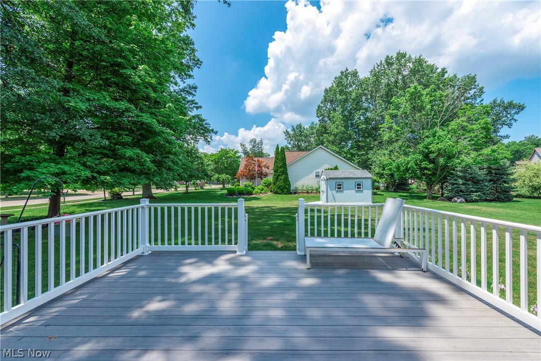 454 Golden Russett Boulevard Amherst OH 44001