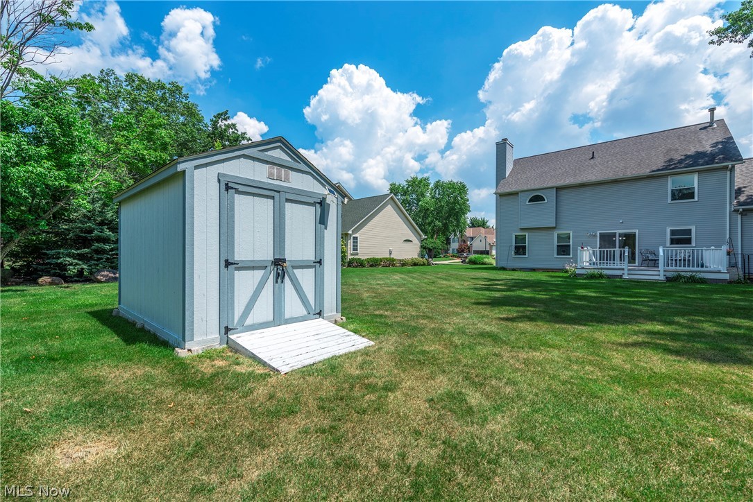 454 Golden Russett Boulevard Amherst OH 44001