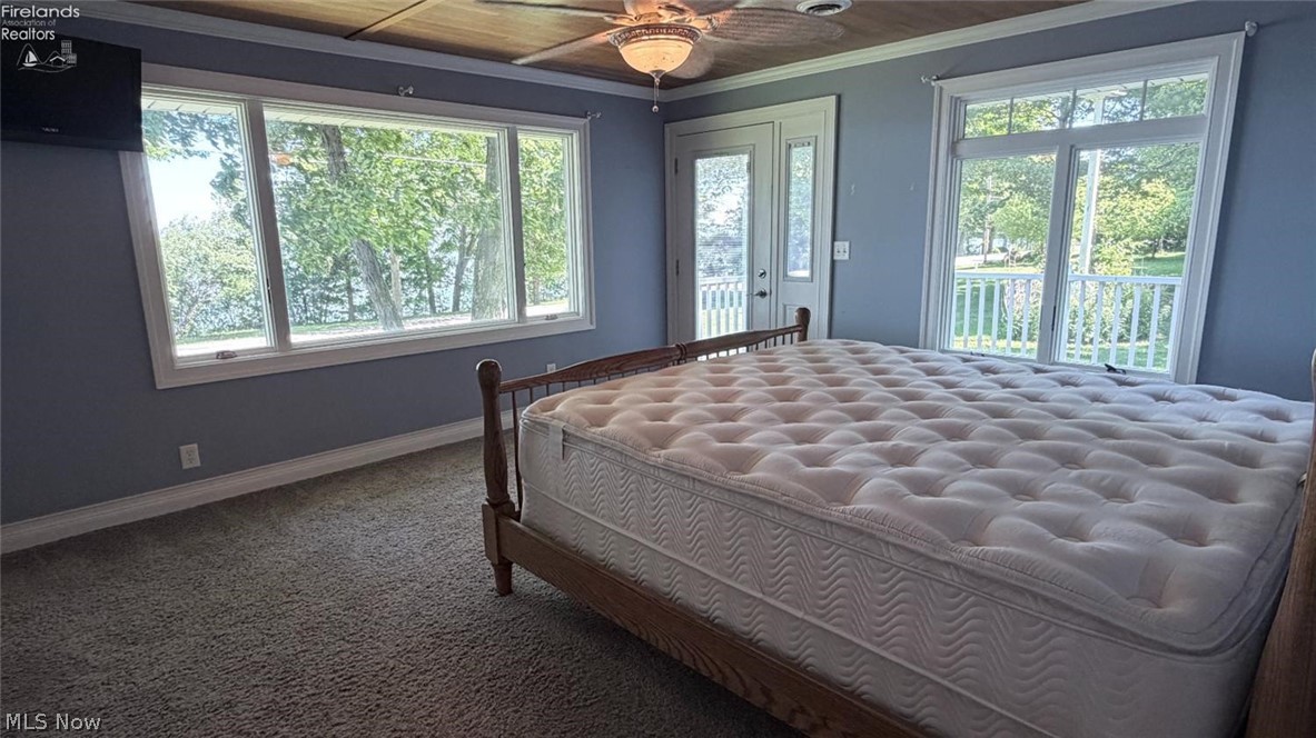 1036 W Lakeshore Drive Kelleys Island OH 43438
