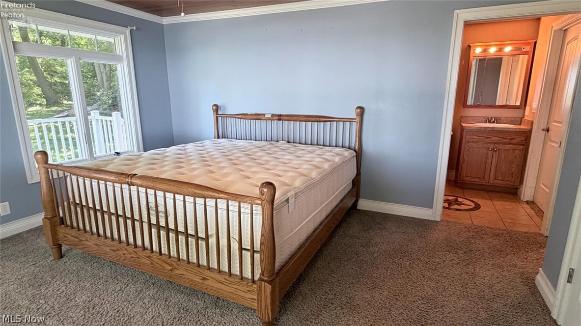 1036 W Lakeshore Drive Kelleys Island OH 43438
