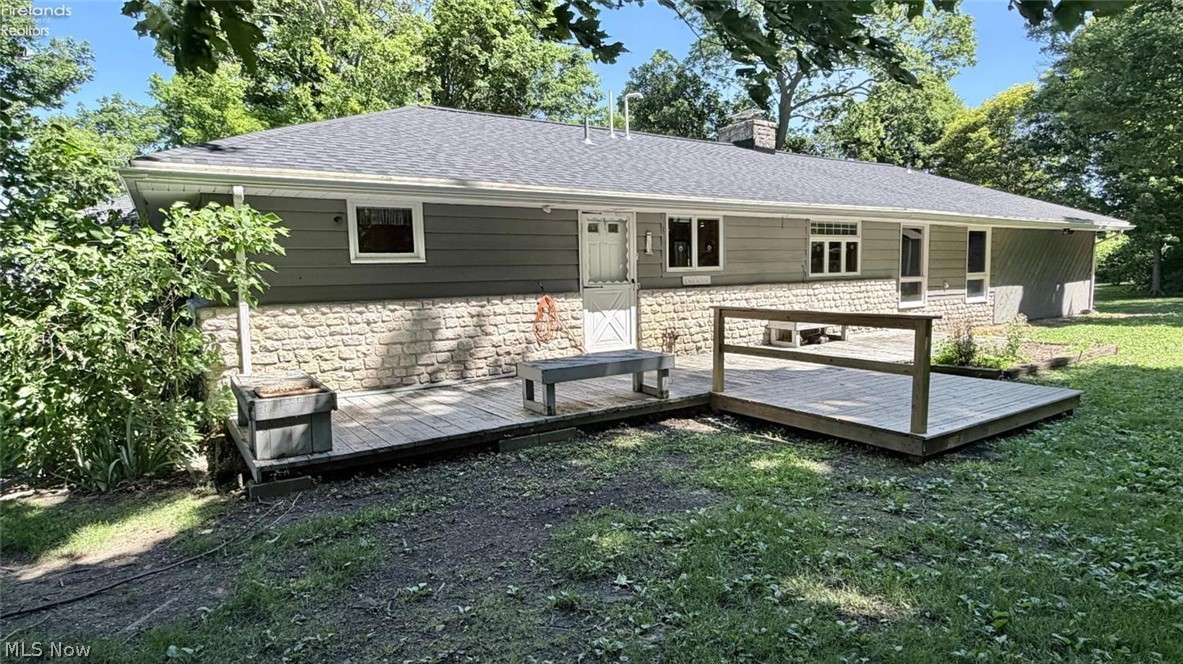 1036 W Lakeshore Drive Kelleys Island OH 43438