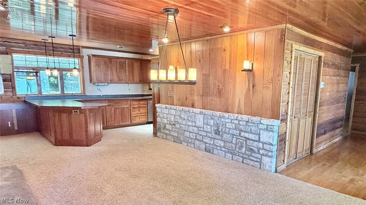 1036 W Lakeshore Drive Kelleys Island OH 43438