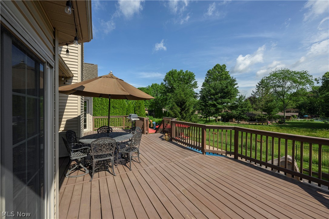 923 Mesa Verde Drive Barberton OH 44203