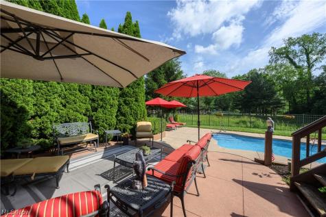923 Mesa Verde Drive Barberton OH 44203