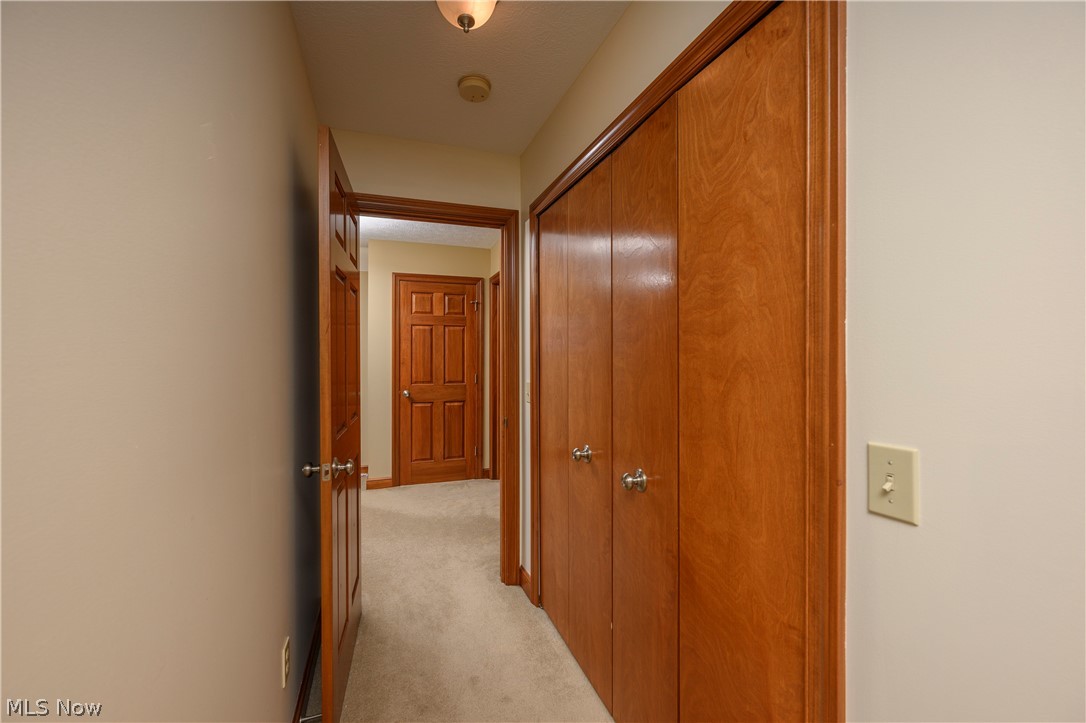 923 Mesa Verde Drive Barberton OH 44203