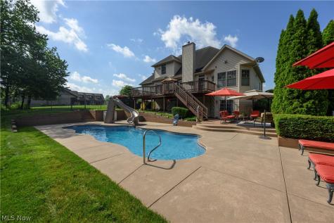 923 Mesa Verde Drive Barberton OH 44203