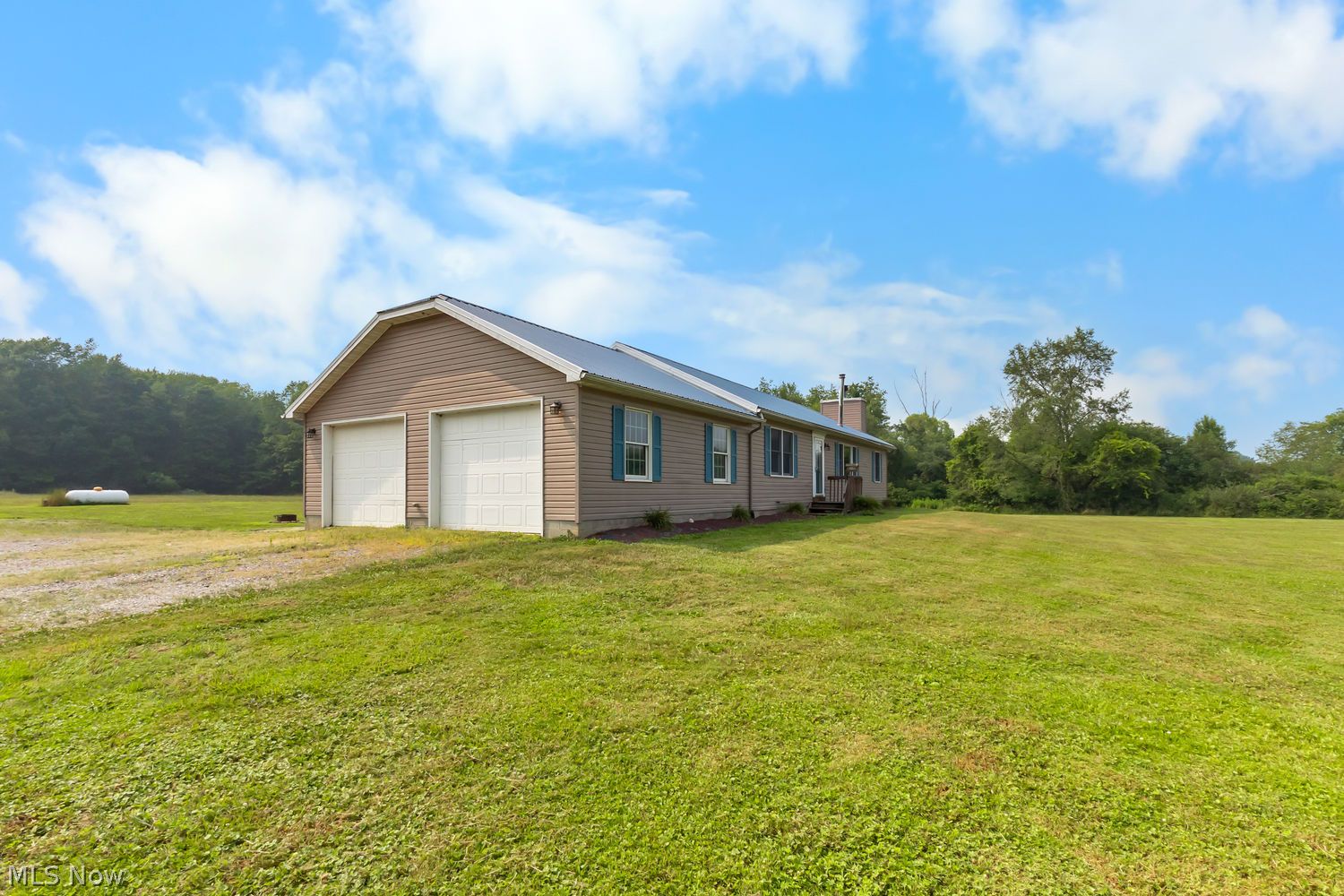 3749 Pymatuning Lake Road Andover OH 44003