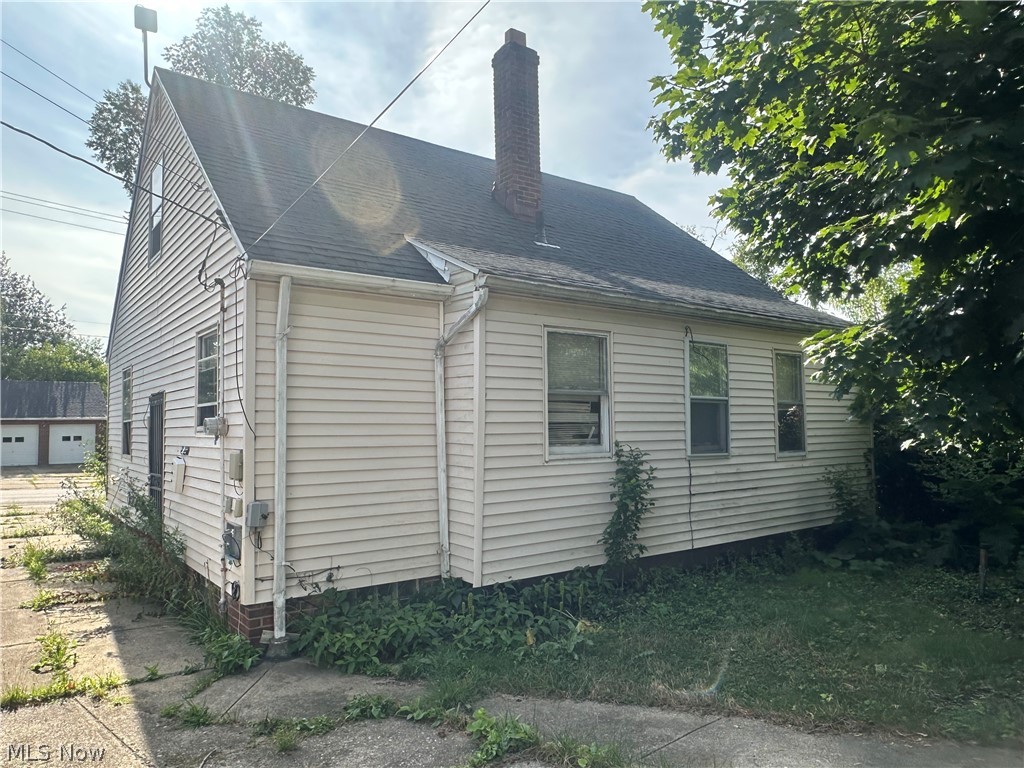 4154 E 153rd Street Cleveland OH 44128