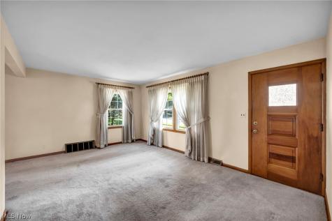 3130 9th Street Cuyahoga Falls OH 44221