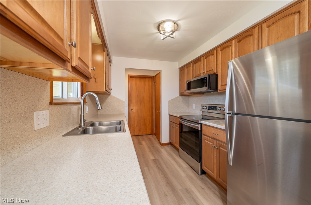 642 Hardesty Avenue NW New Philadelphia OH 44663