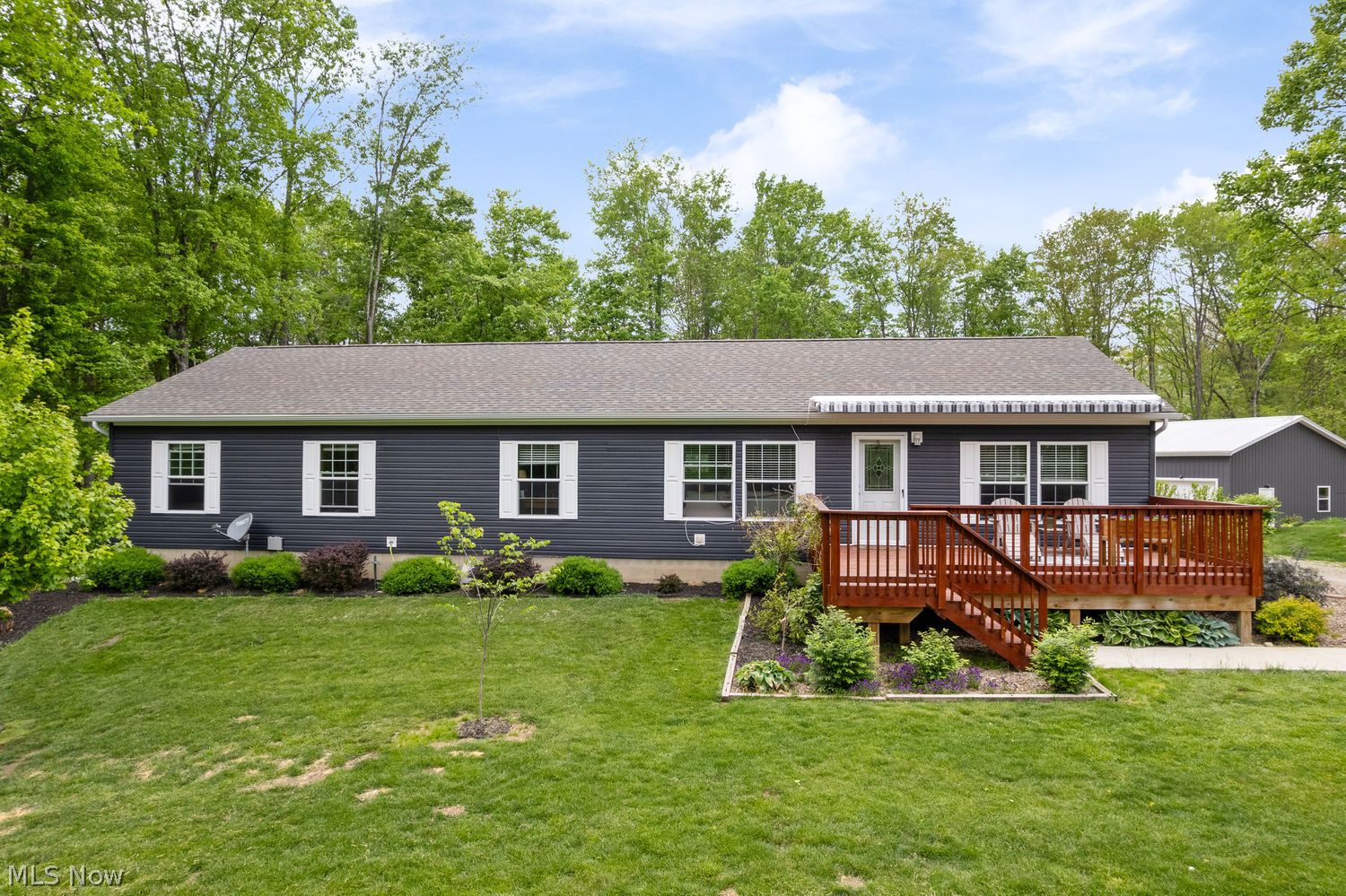 12671 Larkspur Lane Cambridge OH 43725