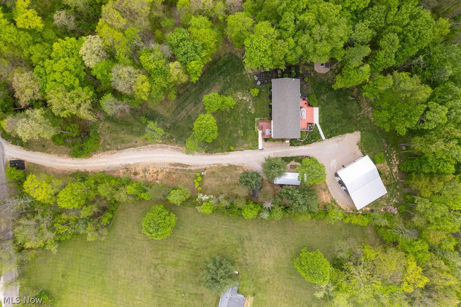 12671 Larkspur Lane Cambridge OH 43725