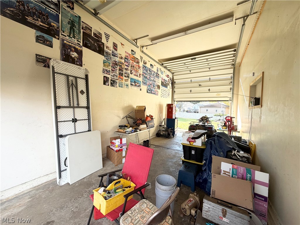 3061 Tod Avenue NW Warren OH 44485