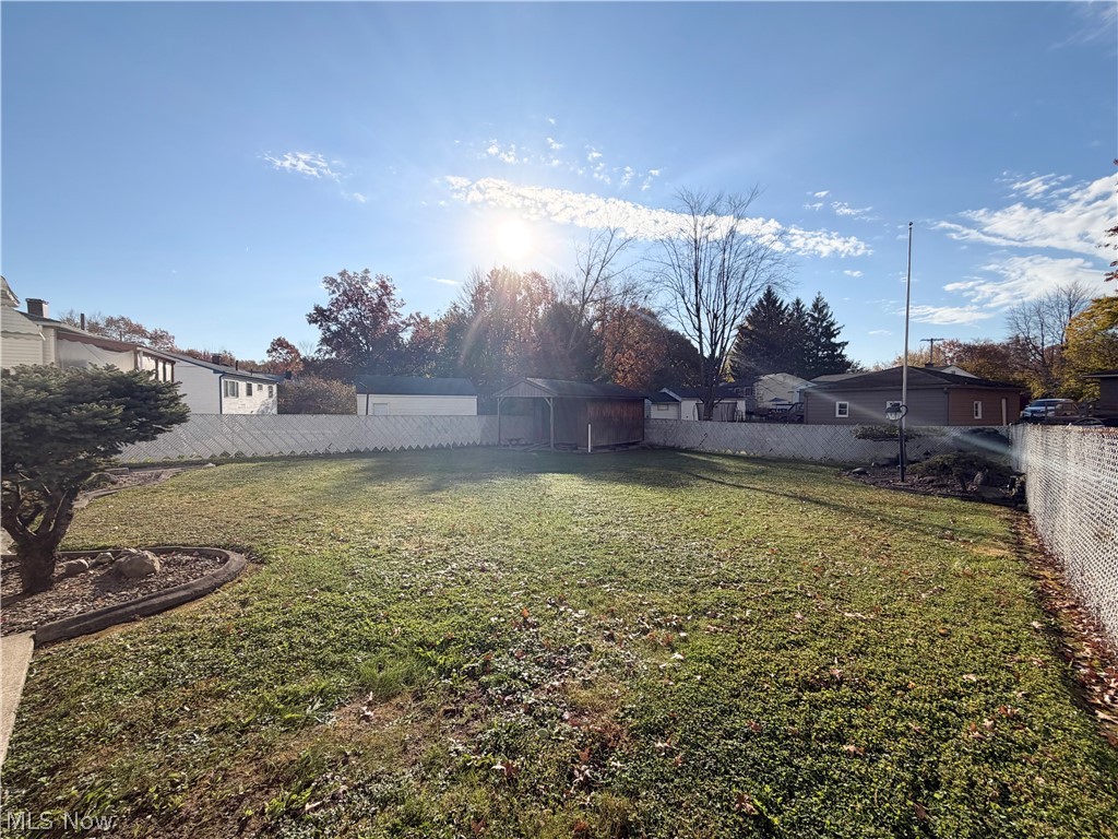 3061 Tod Avenue NW Warren OH 44485