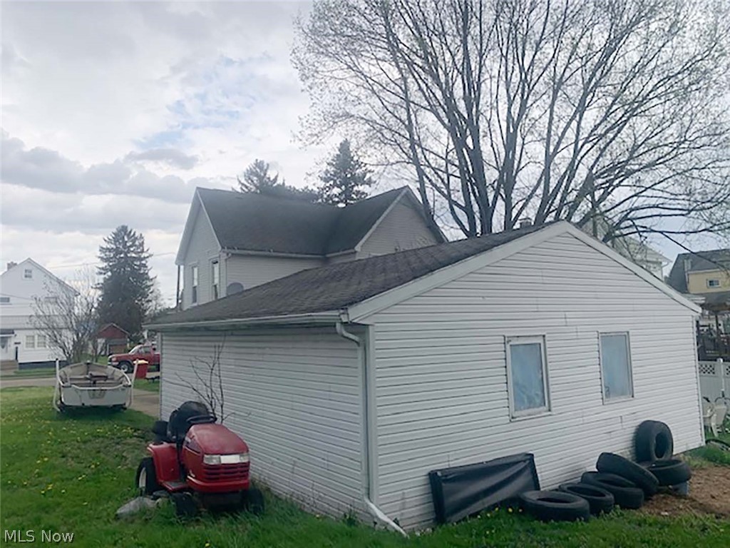 207 Thomas Street Minerva OH 44657