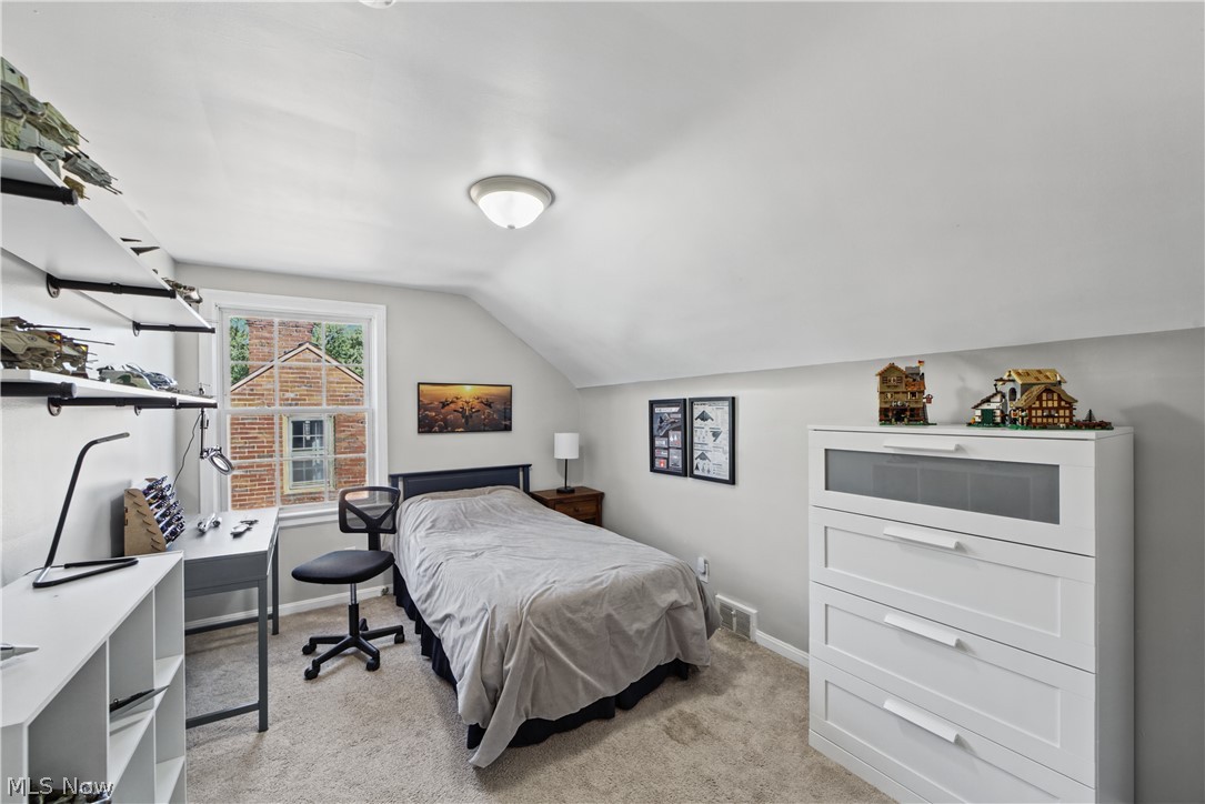 2304 Glendon Road University Heights OH 44118