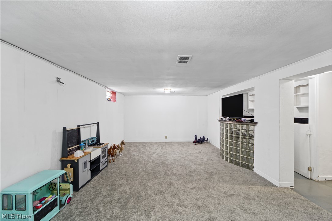 2304 Glendon Road University Heights OH 44118
