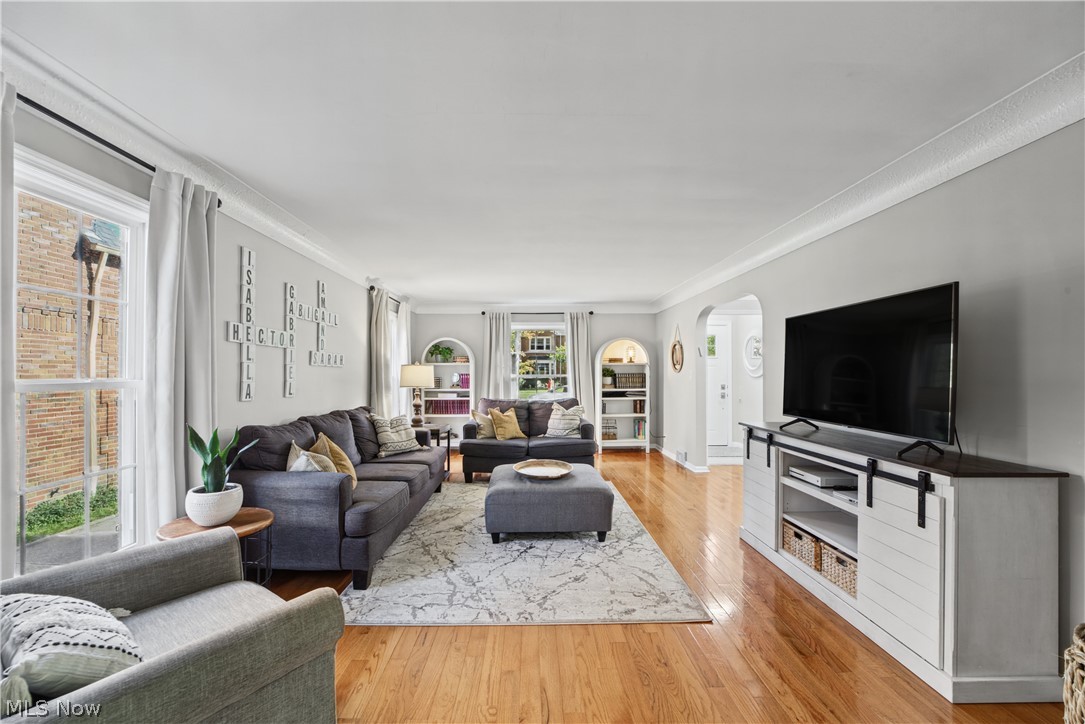2304 Glendon Road University Heights OH 44118