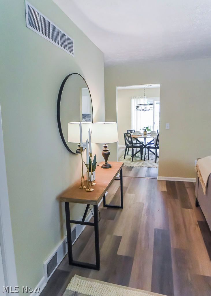 509 Towson Drive NW Champion OH 44483