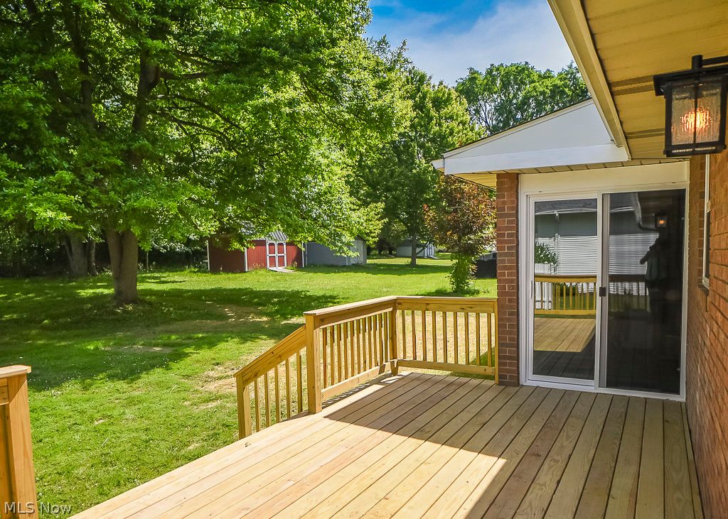 509 Towson Drive NW Champion OH 44483