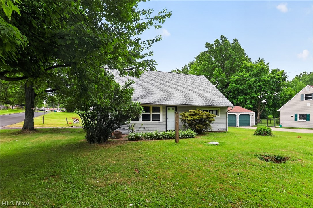 4174 Burkey Road Austintown OH 44515