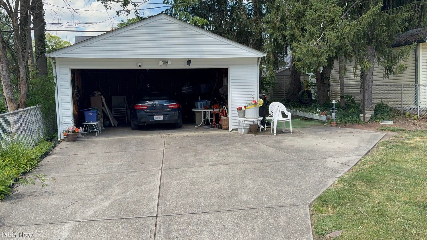 17207 Walden Avenue Cleveland OH 44128