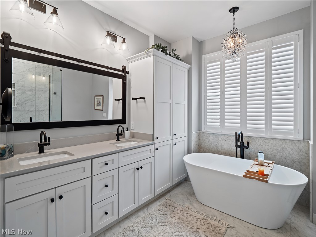 33882 Crown Colony Drive Avon OH 44011