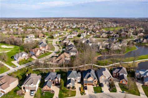 33882 Crown Colony Drive Avon OH 44011
