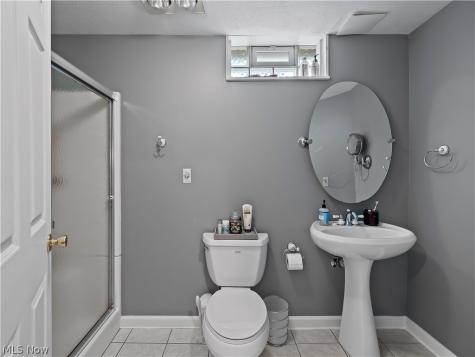 33882 Crown Colony Drive Avon OH 44011