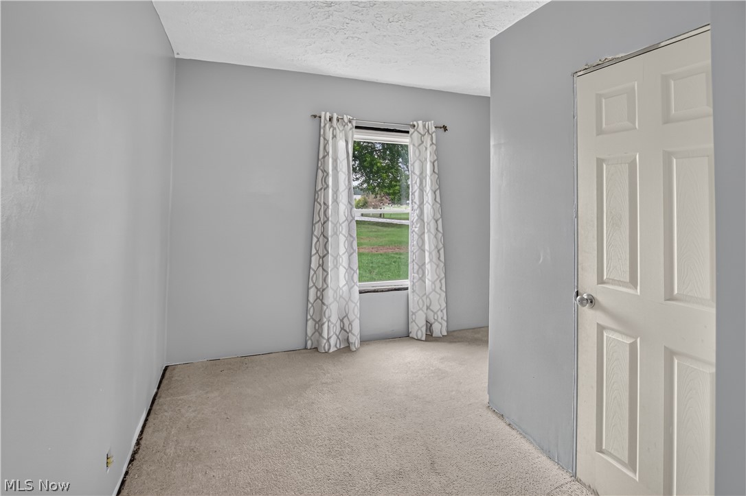 1950 Carolina Street NW Dover OH 44622