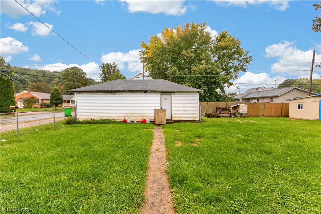 1950 Carolina Street NW Dover OH 44622